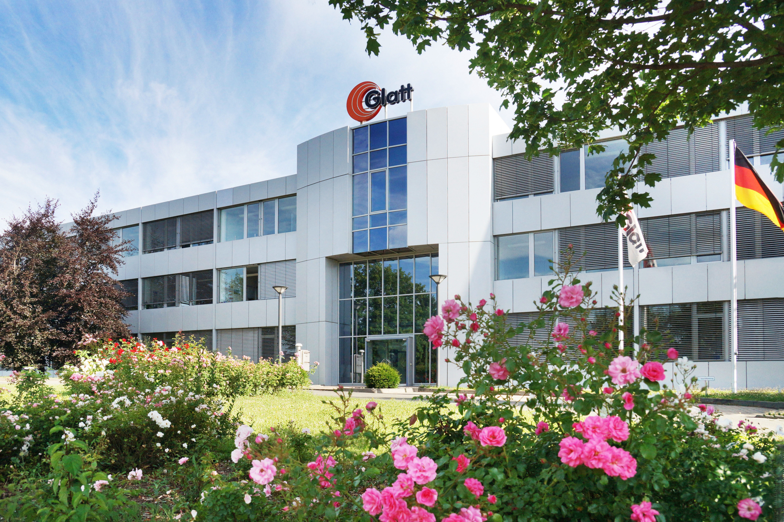 Glatt Ingenieurtechnik, company building at the company's headquarters in Weimar, Germany